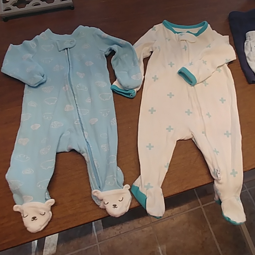 Newborn bundle - Picture 3 of 8
